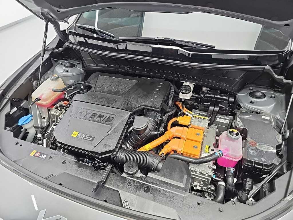 Kia Niro — photo 05