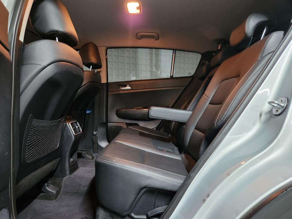 Kia Sportage — photo 07
