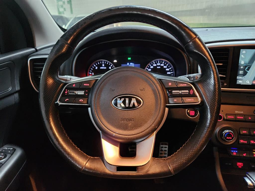 Kia Sportage — photo 10