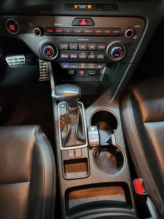 Kia Sportage — photo 14