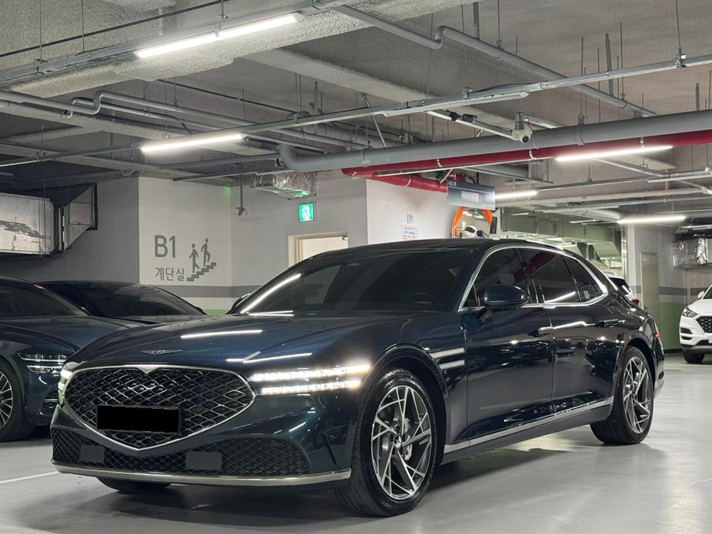 Genesis G90 — photo 03