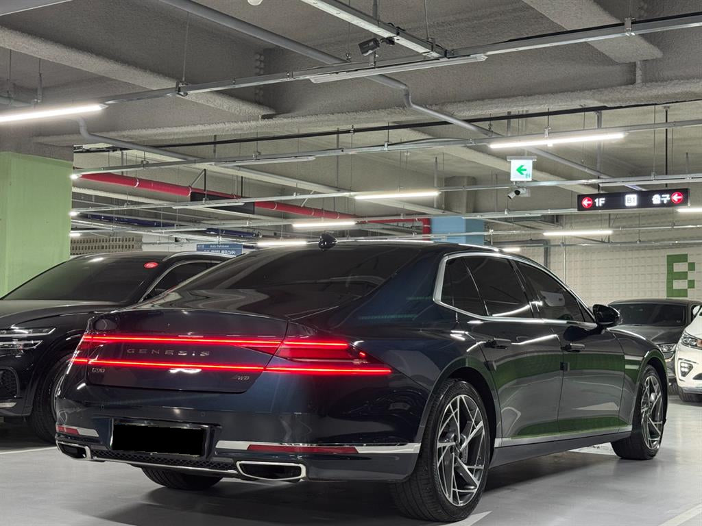 Genesis G90 — photo 05