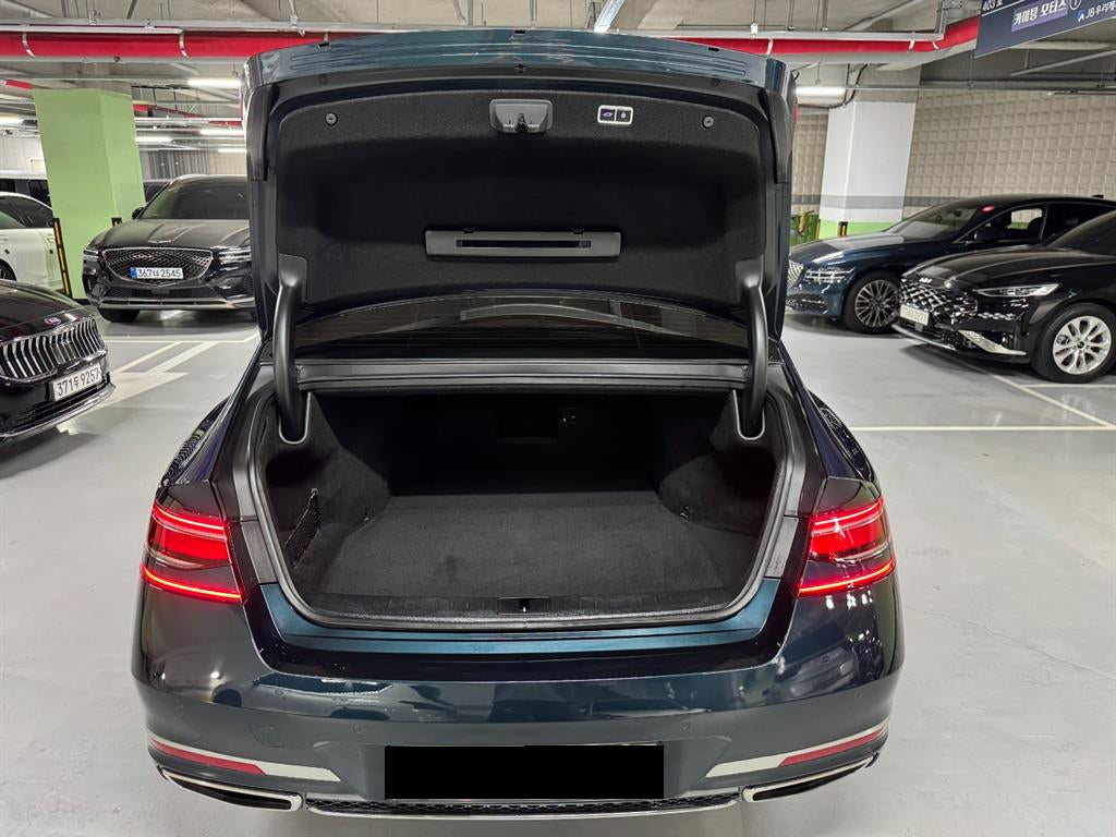 Genesis G90 — photo 07
