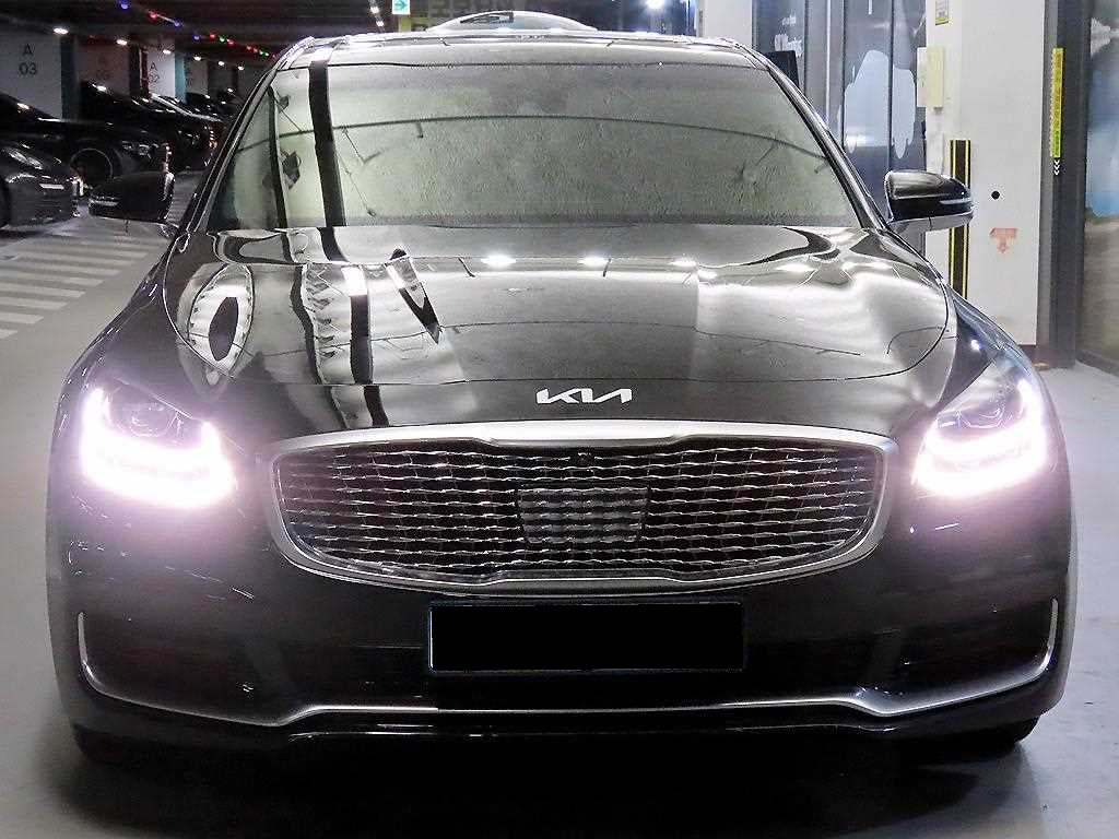 Kia K9 — photo 02