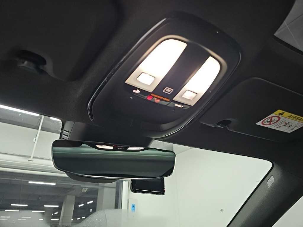 Polestar Polestar 2 — photo 16