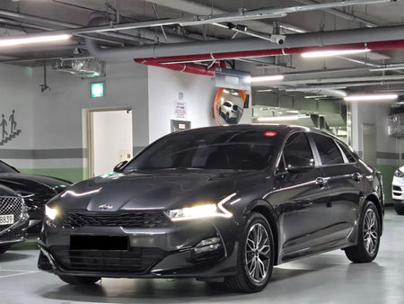 Kia K5 — photo 01