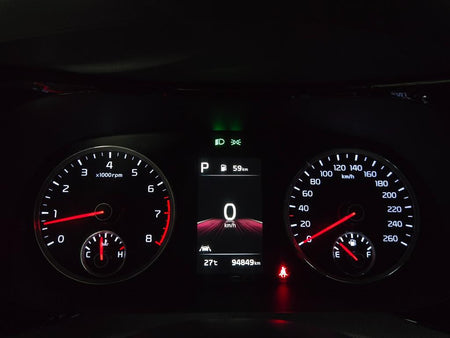 Kia K5 — photo 09