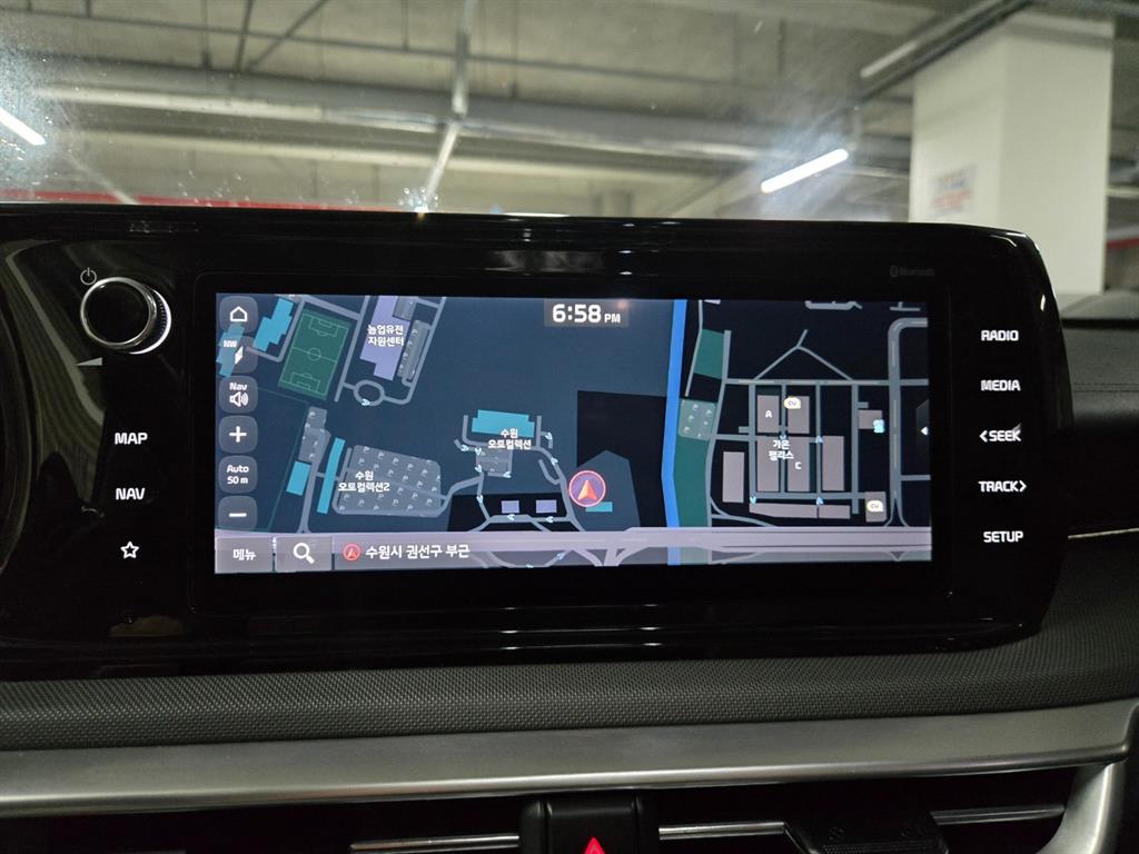 Kia K5 — photo 11