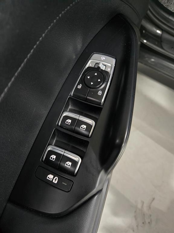 Kia K5 — photo 15