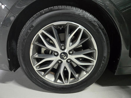 Kia K5 — photo 17