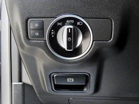Infiniti Q30 — photo 13