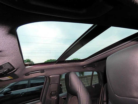 Infiniti Q30 — photo 18