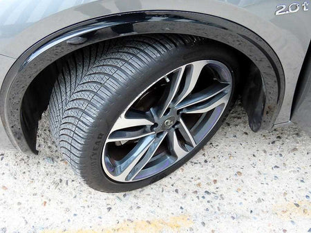 Infiniti Q30 — photo 20