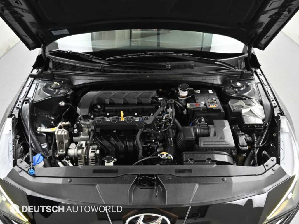 Hyundai AVANTE — photo 06
