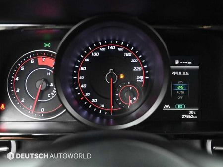 Hyundai AVANTE — photo 08
