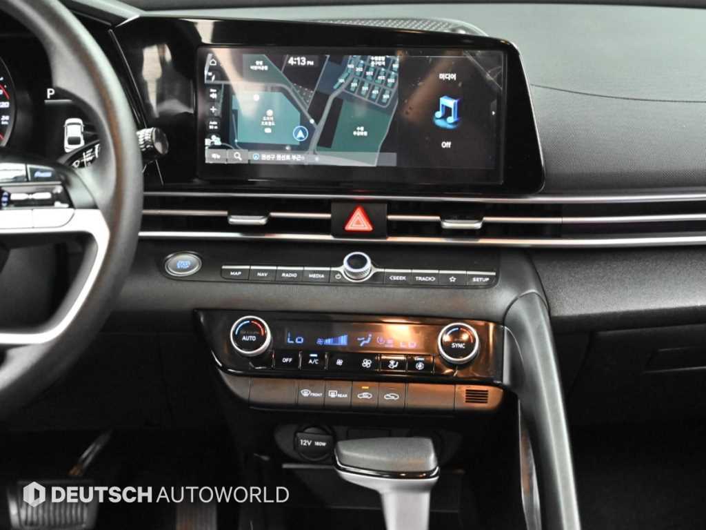 Hyundai AVANTE — photo 14