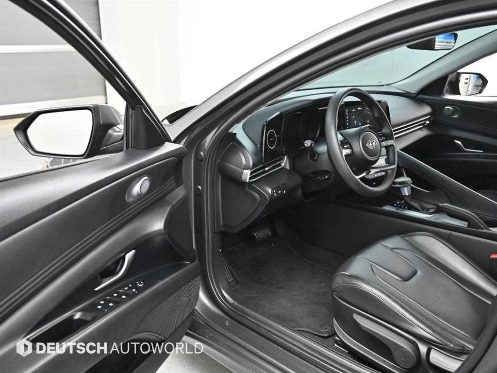 Hyundai AVANTE — photo 11