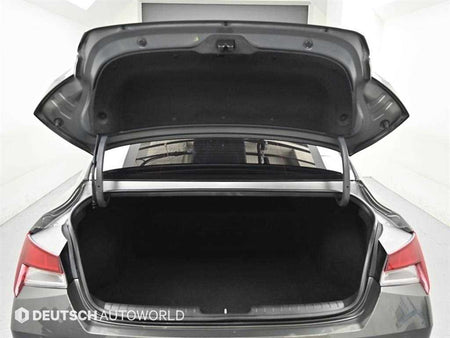Hyundai AVANTE — photo 19