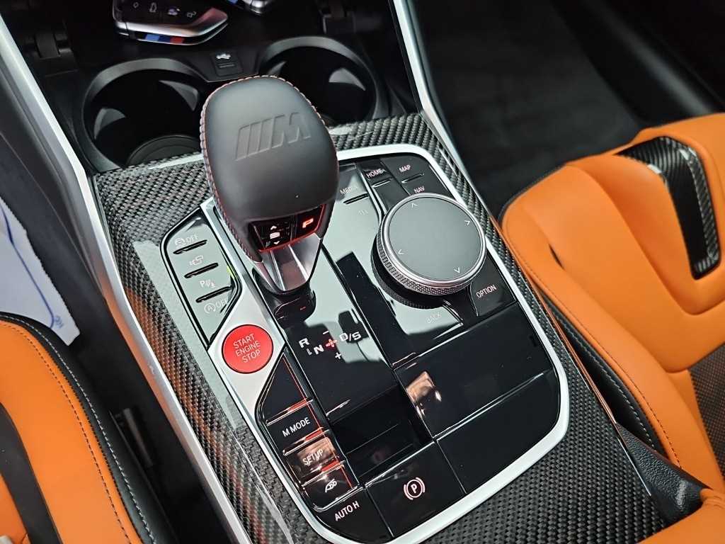 BMW M4 — photo 08