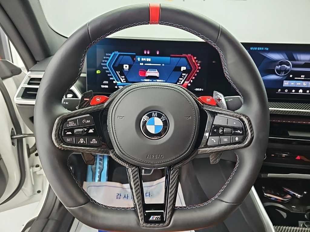 BMW M4 — photo 09
