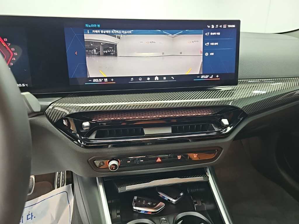 BMW M4 — photo 10