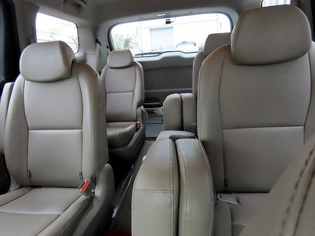 Kia Carnival — photo 07