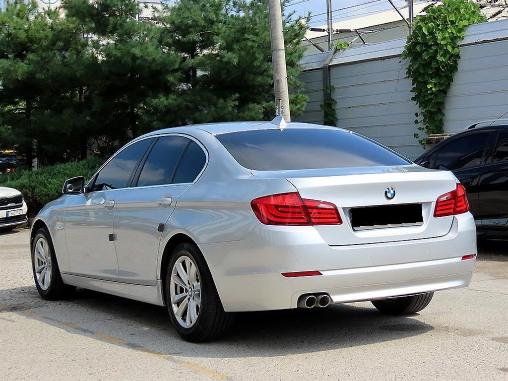 BMW 5-Series — photo 03