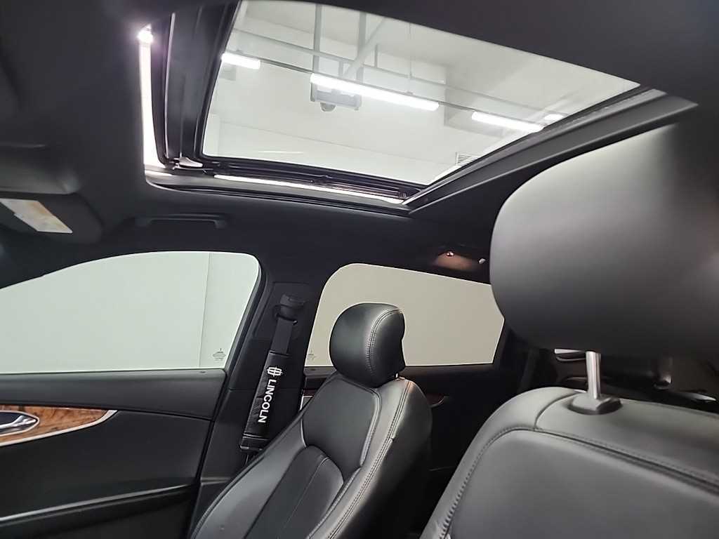 Lincoln MKX — photo 14