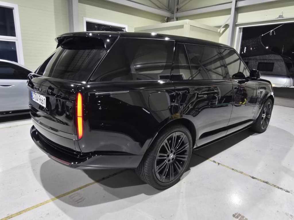 Land Rover Range Rover — photo 02