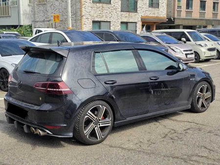 Volkswagen Golf — photo 03