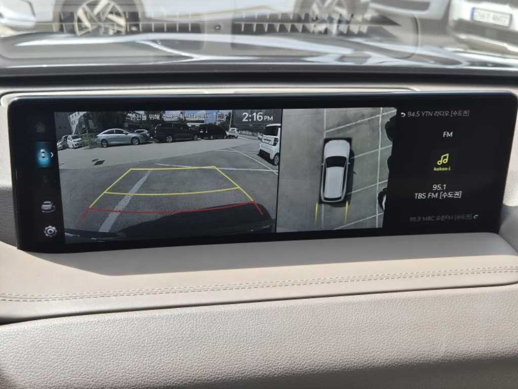 Genesis GV80 — photo 11