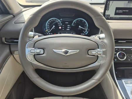 Genesis GV80 — photo 16