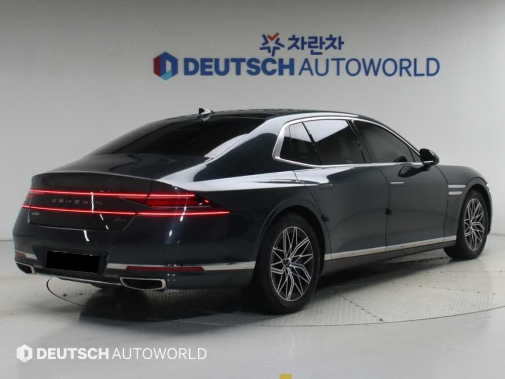 Genesis G90 — photo 02