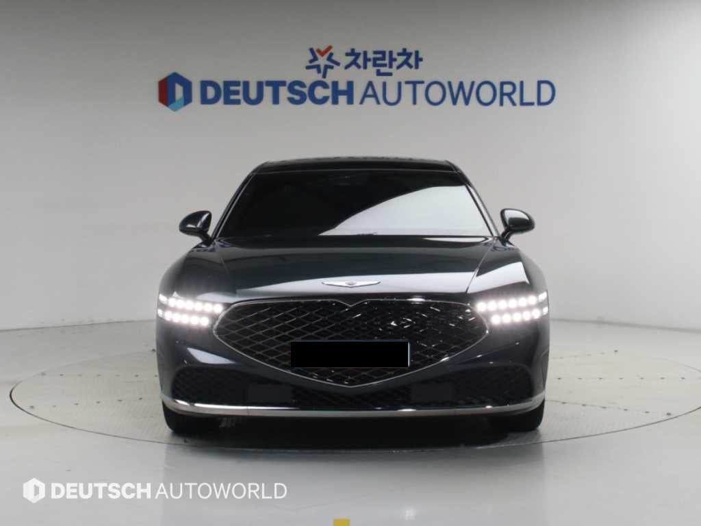 Genesis G90 — photo 03