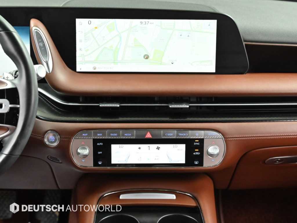 Genesis G90 — photo 14