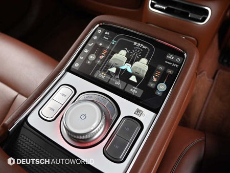 Genesis G90 — photo 16