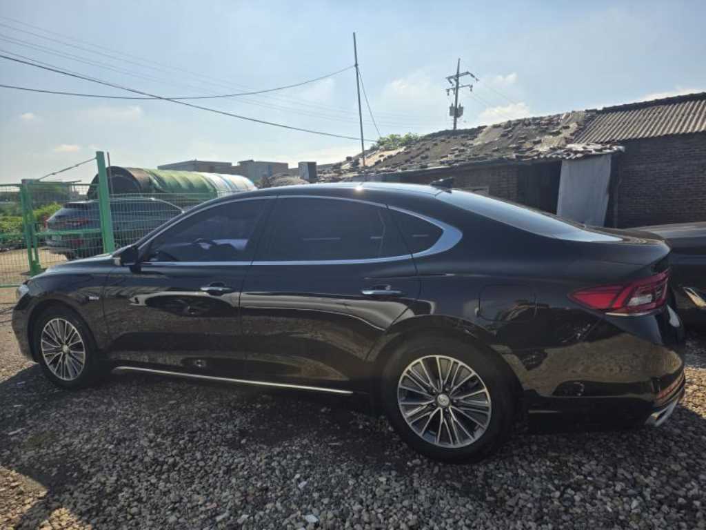 Hyundai Grandeur — photo 03