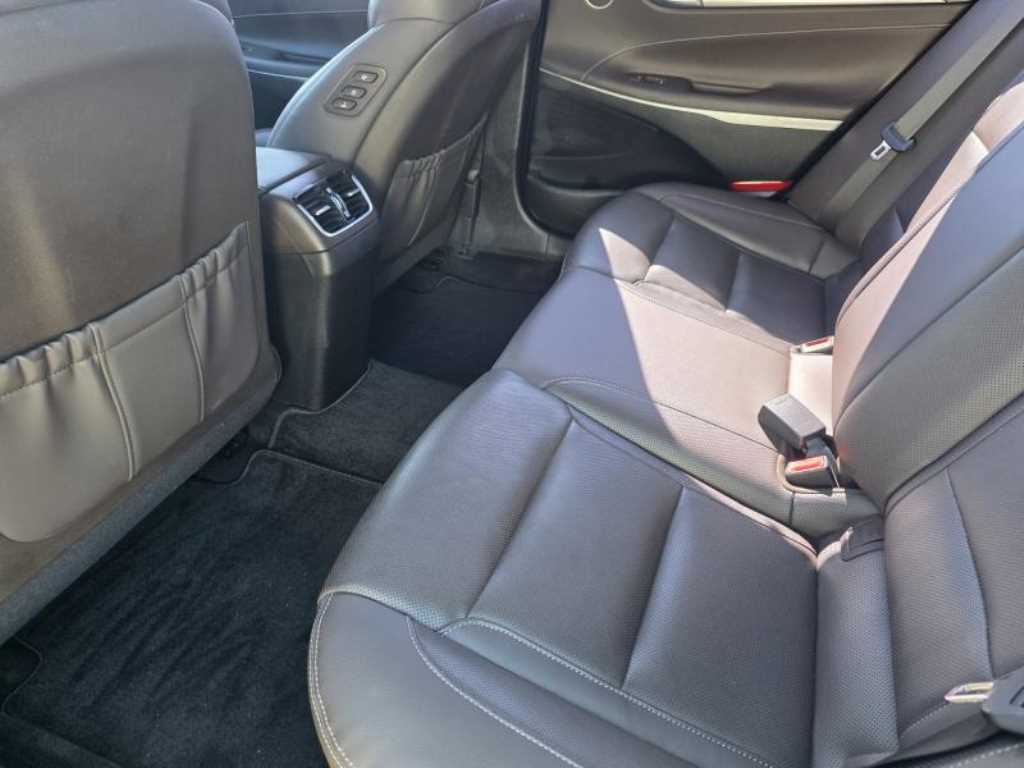 Hyundai Grandeur — photo 12