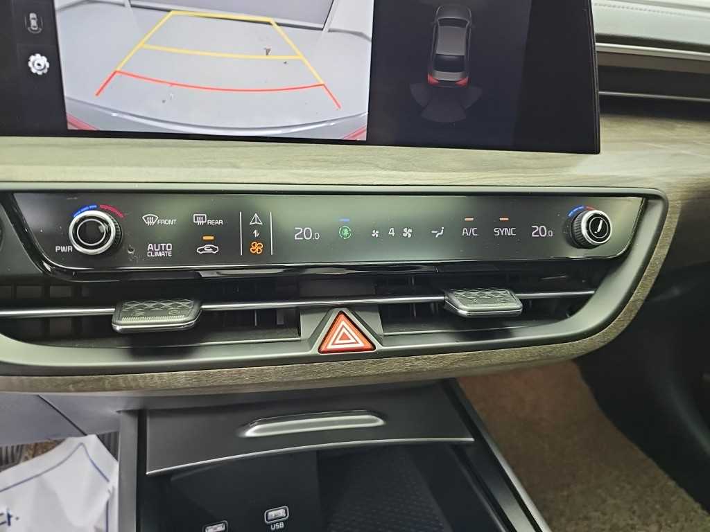 Kia K8 — photo 10