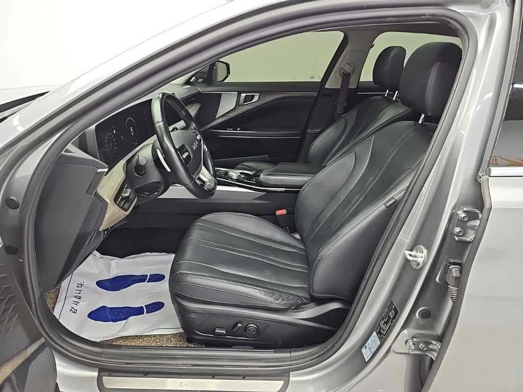 Kia K8 — photo 11