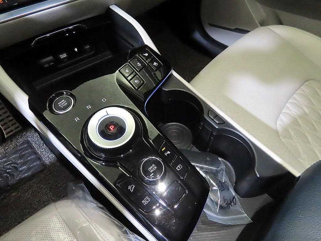Kia Sportage — photo 12