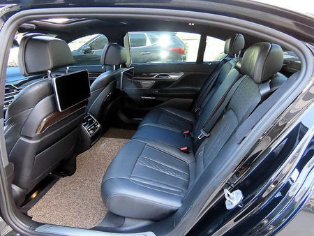 BMW 7-Series — photo 06