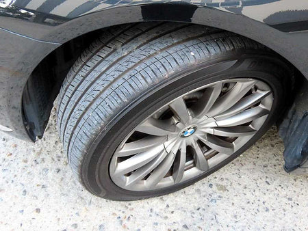BMW 7-Series — photo 20