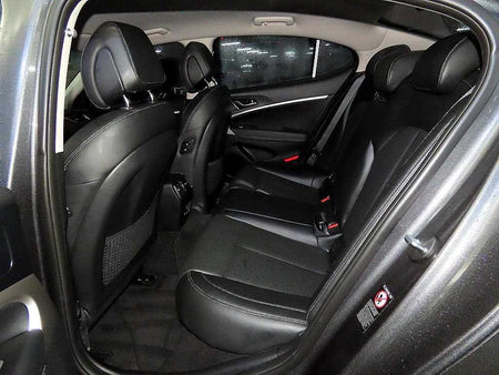 Genesis G70 — photo 07