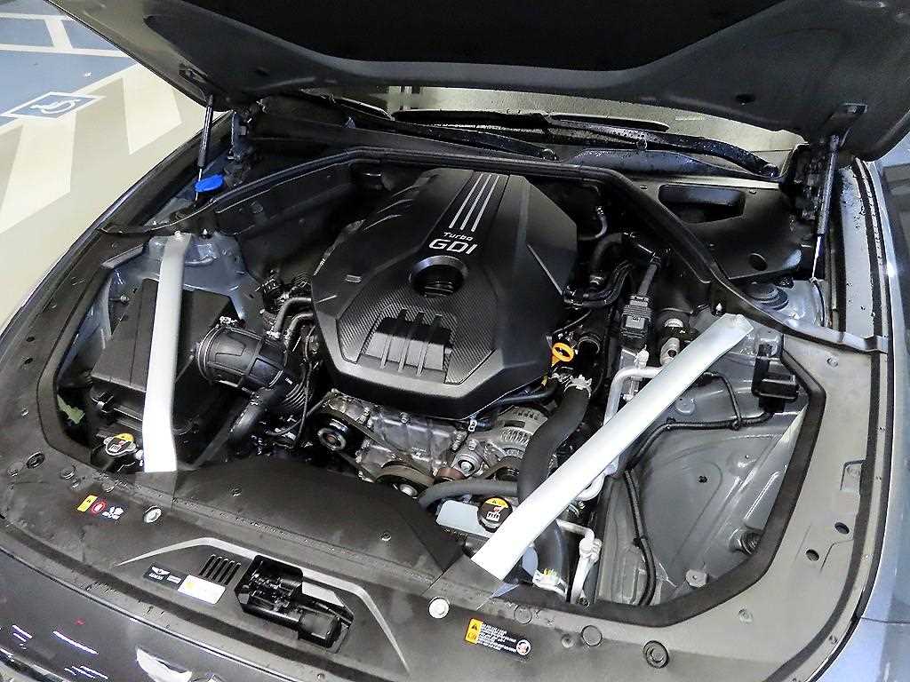 Genesis G70 — photo 19