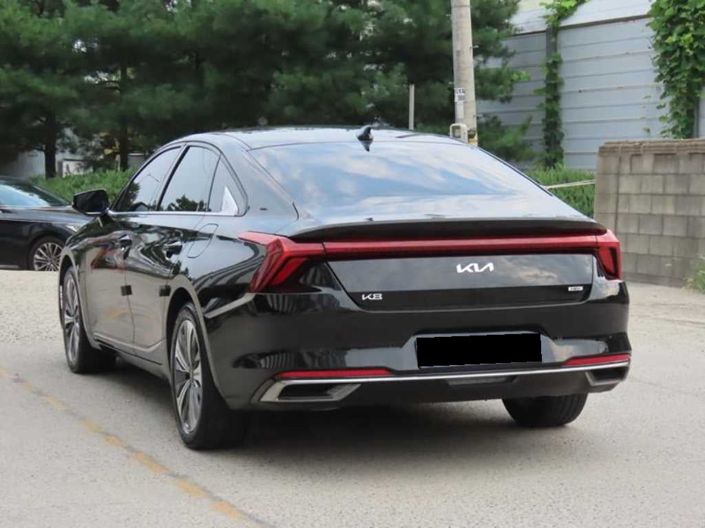 Kia K8 — photo 03