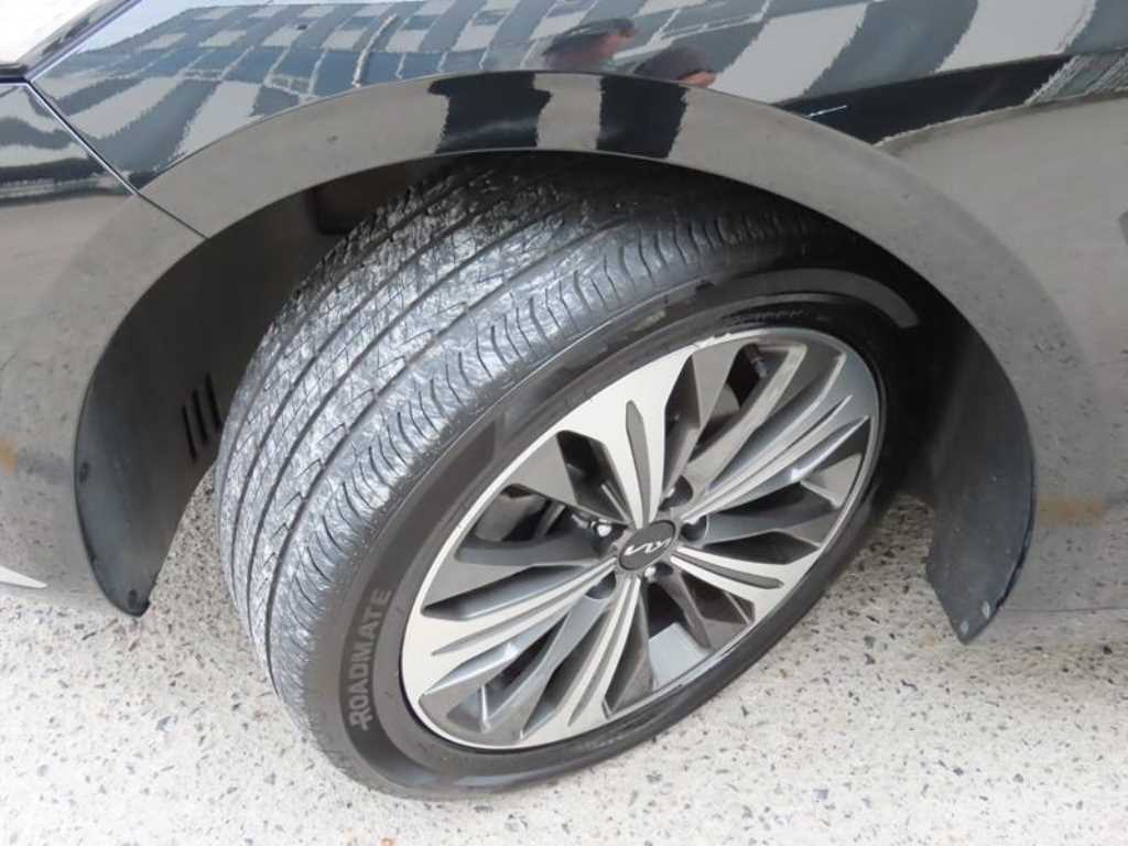 Kia K8 — photo 19