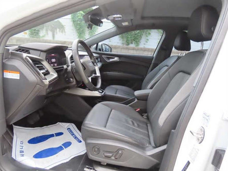 Audi Q4 e-tron — photo 07