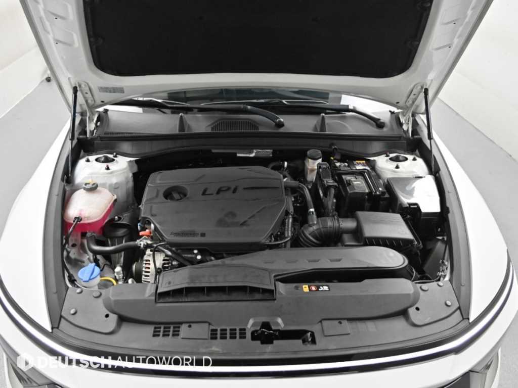 Hyundai Sonata — photo 06