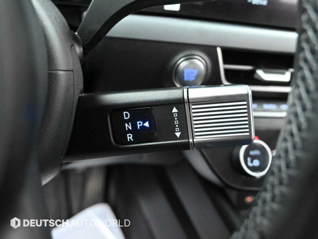 Hyundai Sonata — photo 09
